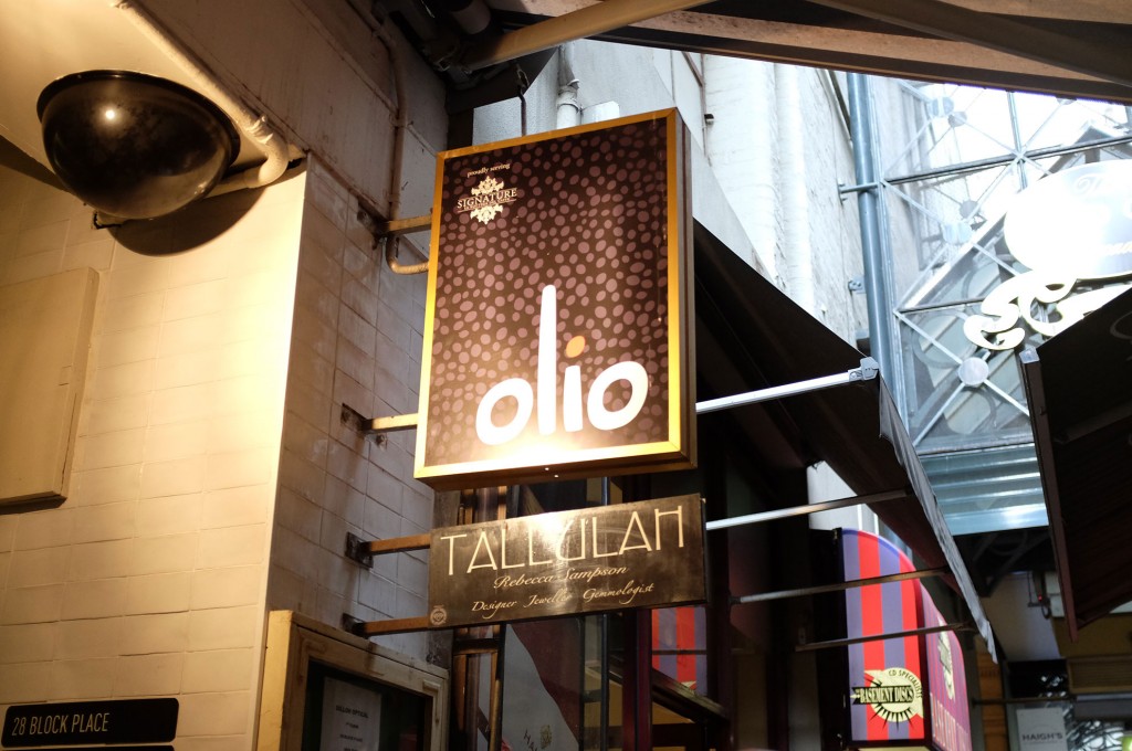 Olio Sign