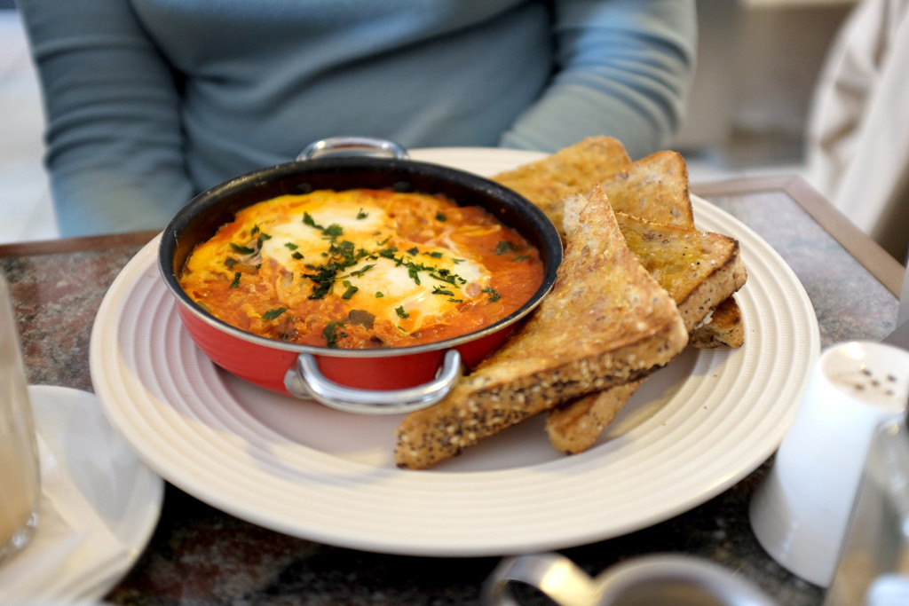 Brunch--baked-eggs