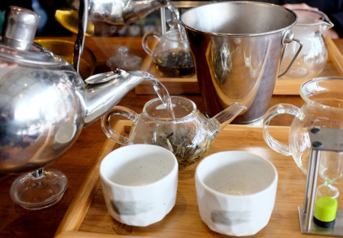 Pouring-Tea-Teapot