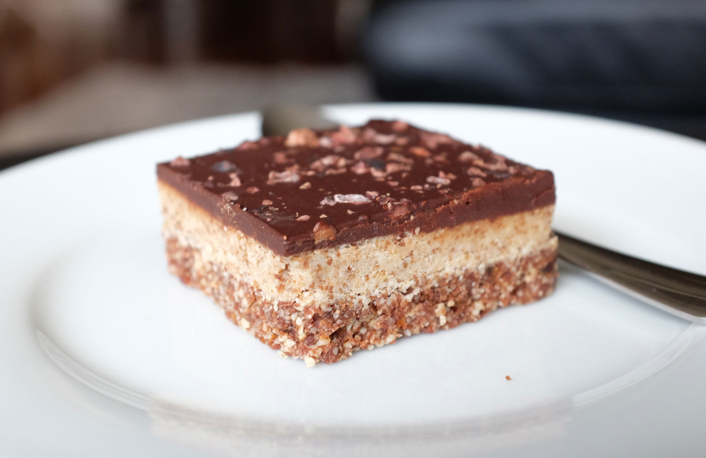 Paleo-Cafe-mint-slice