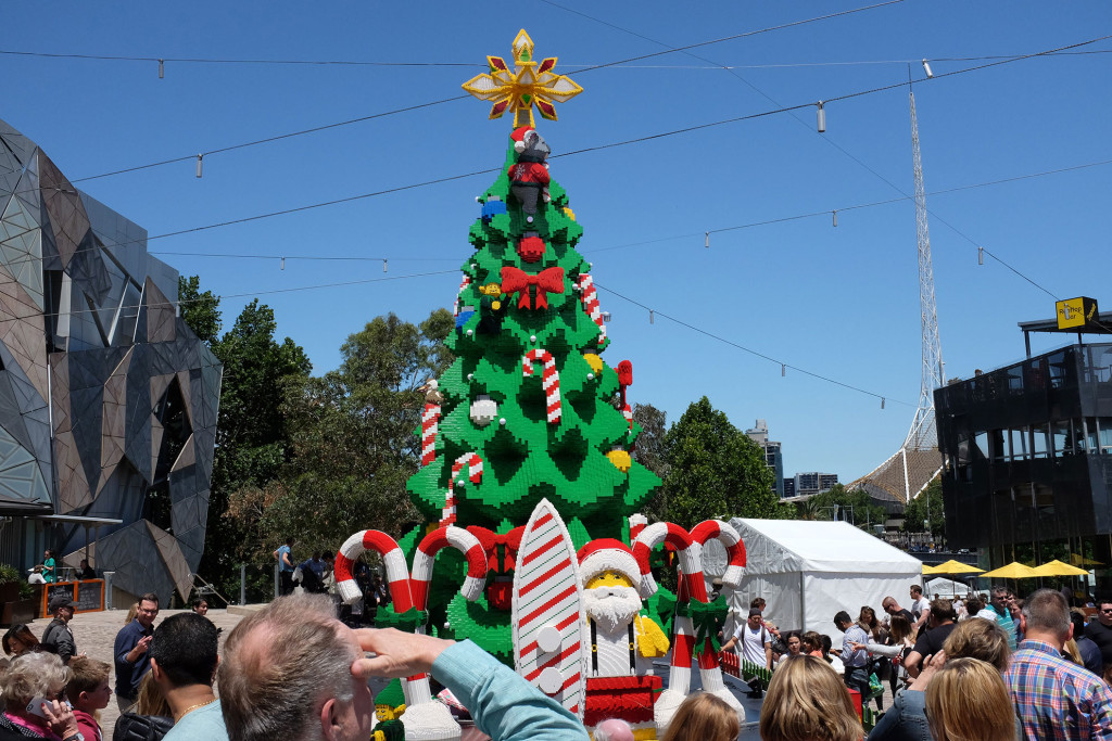 Lego-Christmas-Tree-Fed-Square