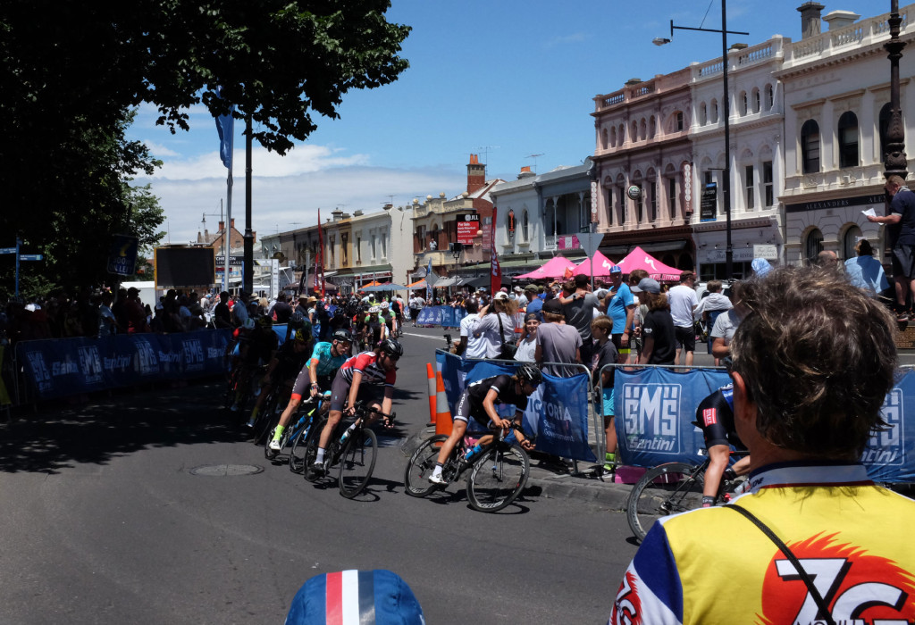Mitchelton-Bay-Cycling-Classic-2016-Stage-4-Mens-2