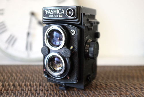 Yashica-Mat-125G