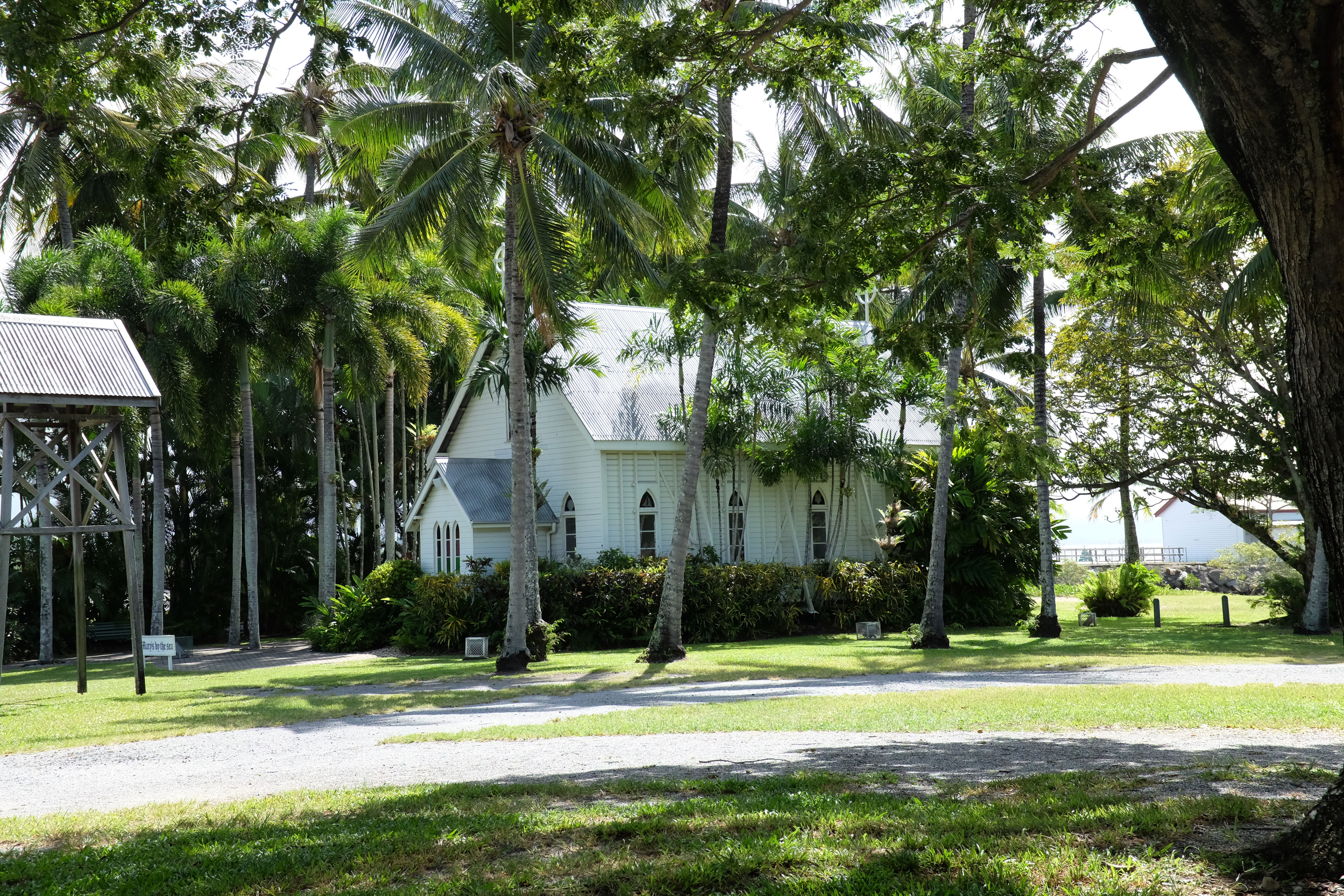 St-Marys-by-the-Sea-Port-Douglas