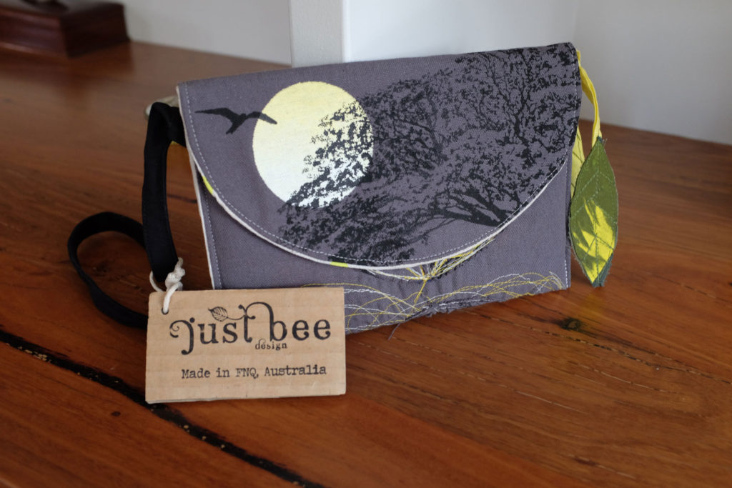 Just-Bee-Design-Clutch