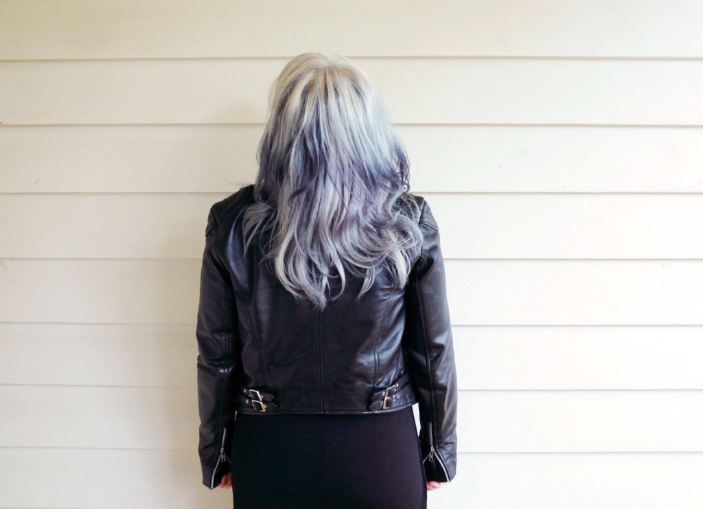 Grey-multi-layered-hair