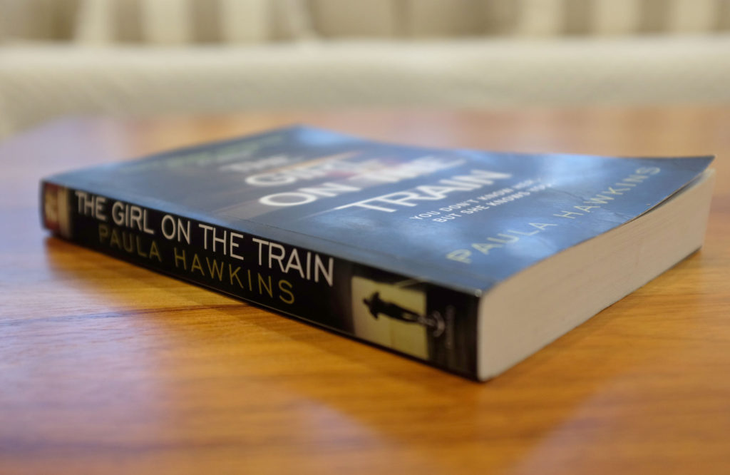 The-Girl-on-the-Train-spine
